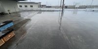 今朝のとんかつぼたんは雨模様